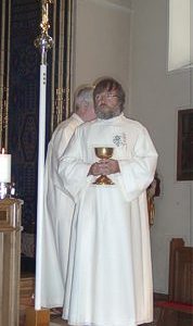 Liturgisches Kleid für KommunionspenderInnen