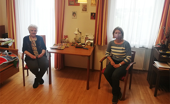Besuche mit Mund-Nasen-Schutz und Abstand