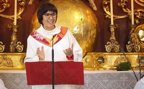 Sissy Kamptner, Pfarrassistentin in Steyr-Christkindl, beendet ihre Tätigkeit als Vorsitzende der Frauenkommission.