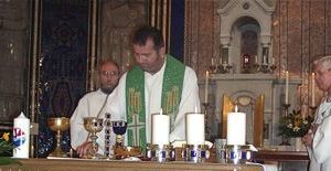 Liturgisches Kleid für KommunionspenderInnen